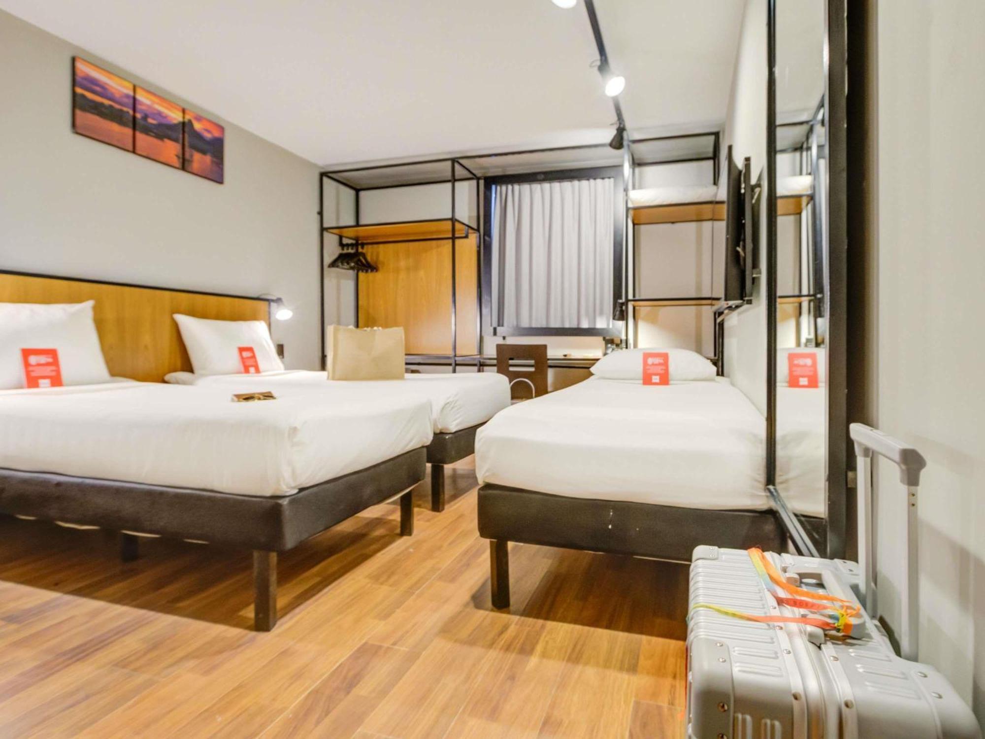 Standard Apartment with Three Single Beds