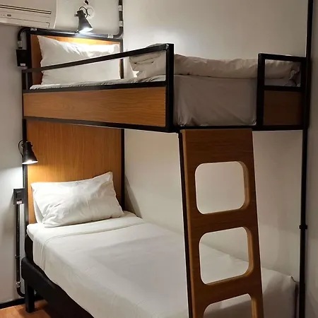 Ibis Copacabana Posto 2-3